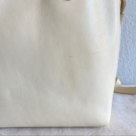 Madewell Ivory The Small Drawstring Transport Crossbody - Picture 15 of 16